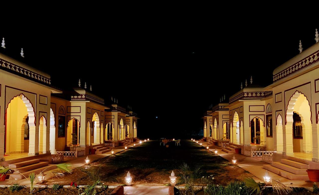 The Grand Barso Hotel Bharatpur Kültér fotó