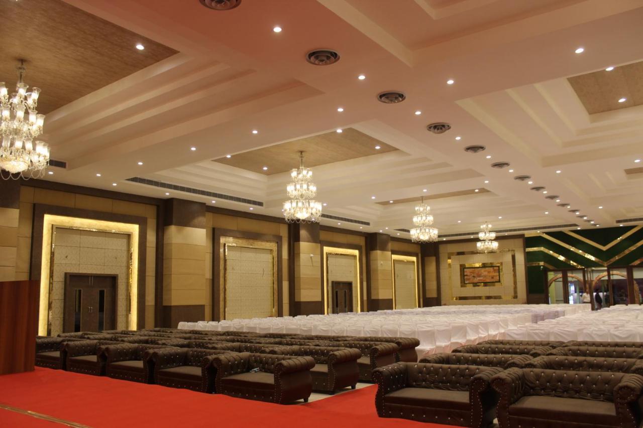 The Grand Barso Hotel Bharatpur Kültér fotó