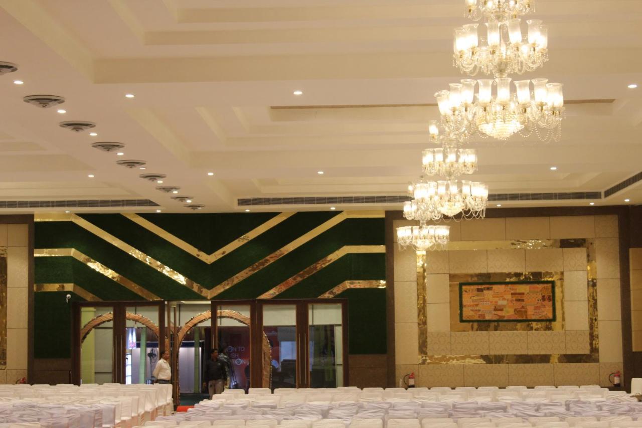 The Grand Barso Hotel Bharatpur Kültér fotó