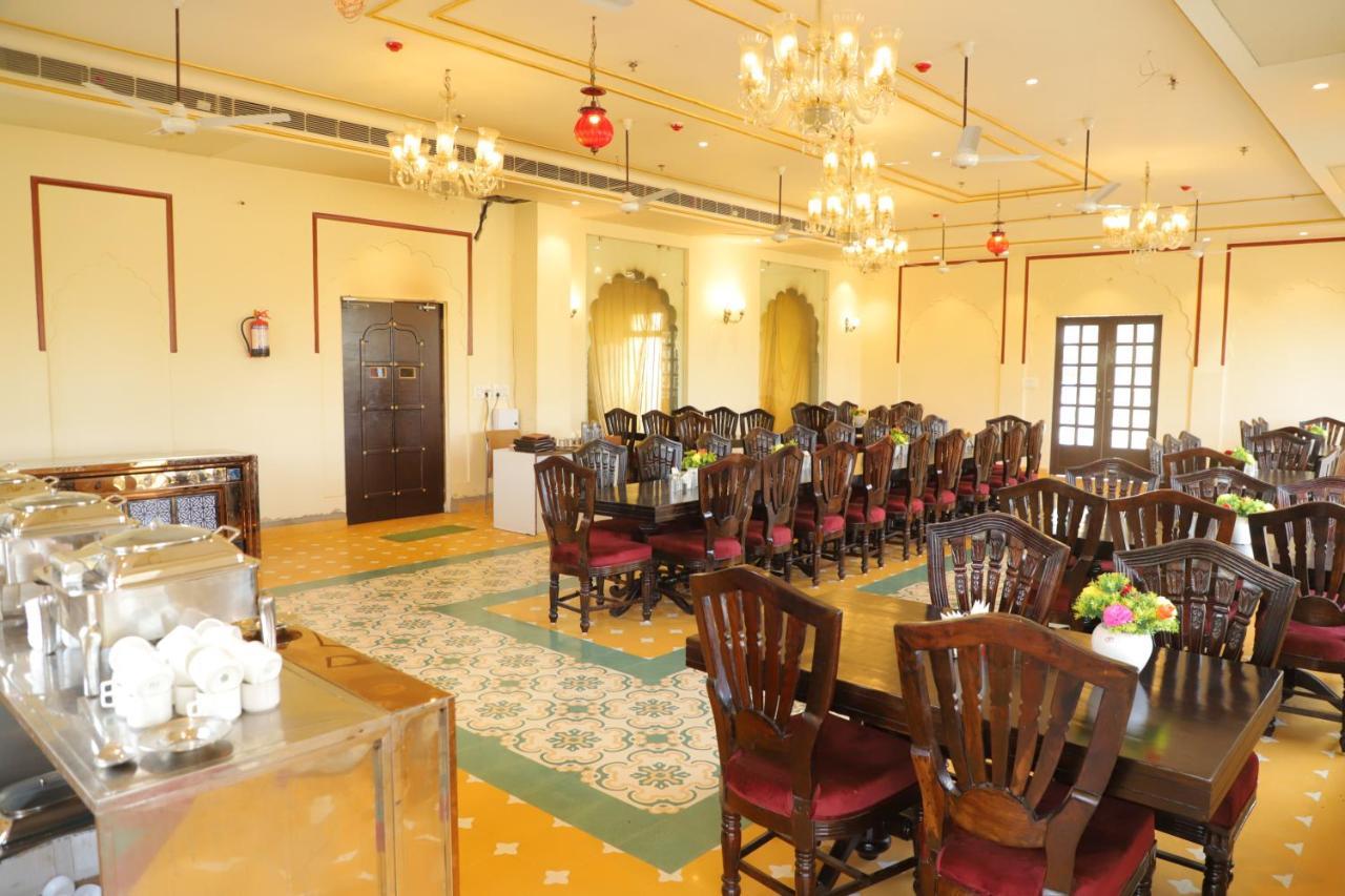 The Grand Barso Hotel Bharatpur Kültér fotó