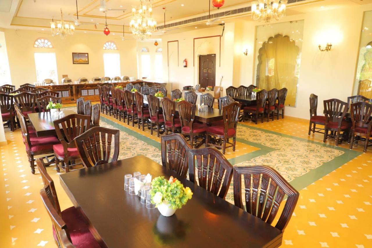 The Grand Barso Hotel Bharatpur Kültér fotó